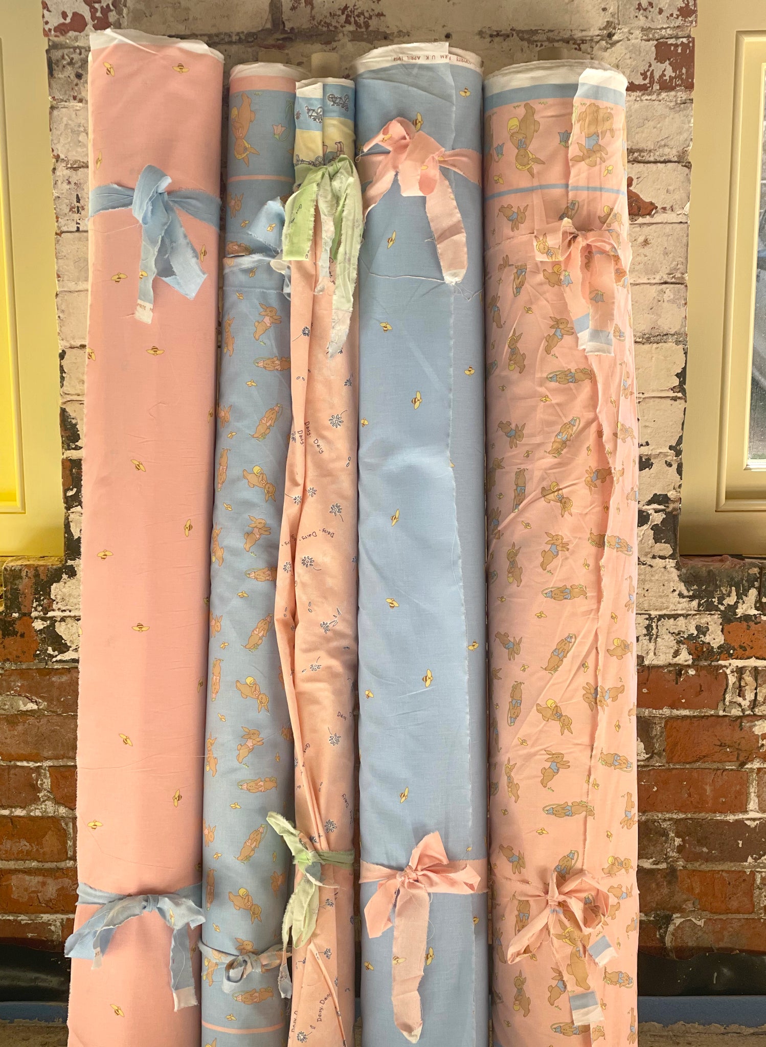 Pink Bee Fabric - Cotton