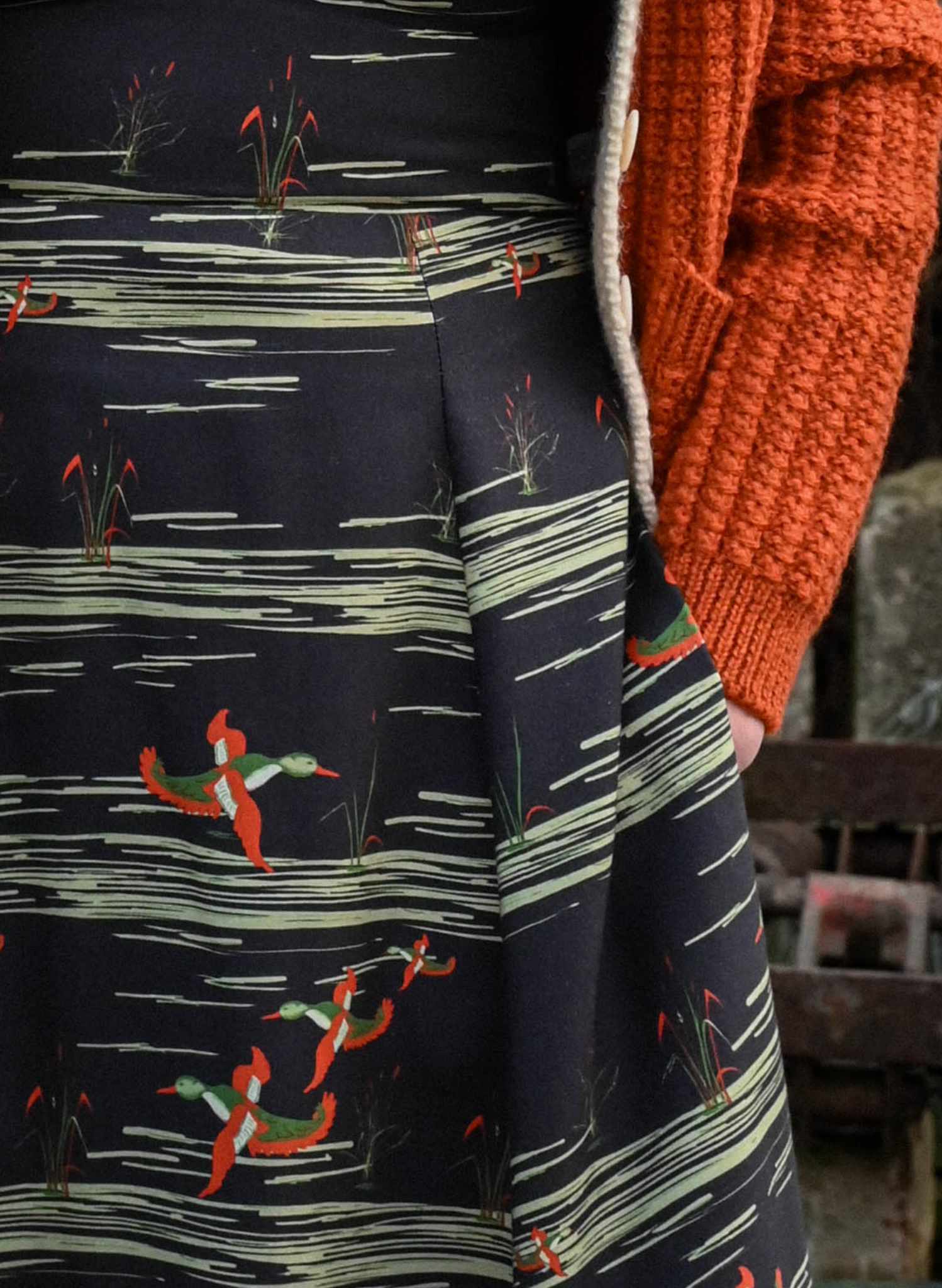 Rita Long-sleeve - Black Flying Ducks Dress