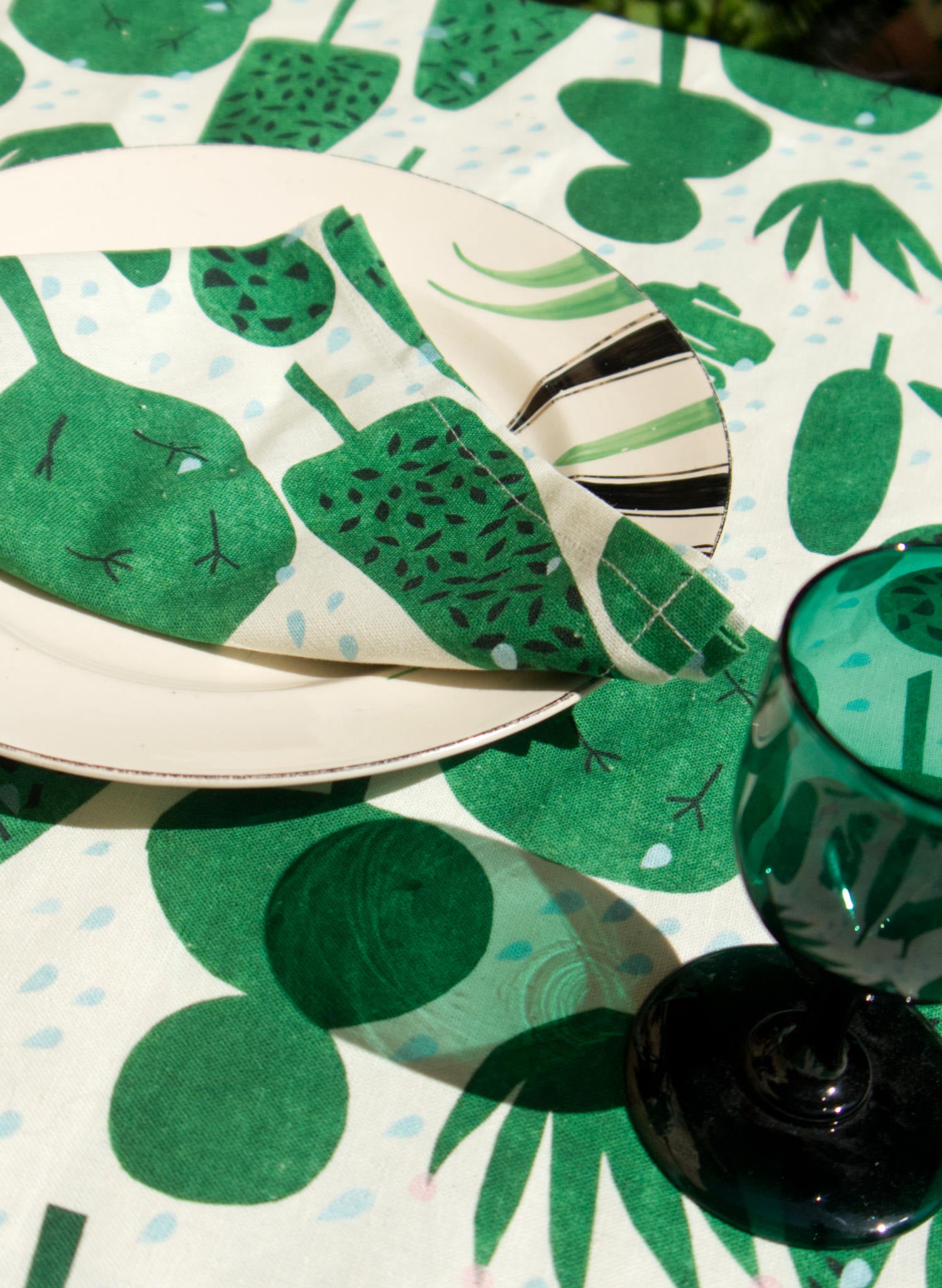 Table Cloth - Topiary