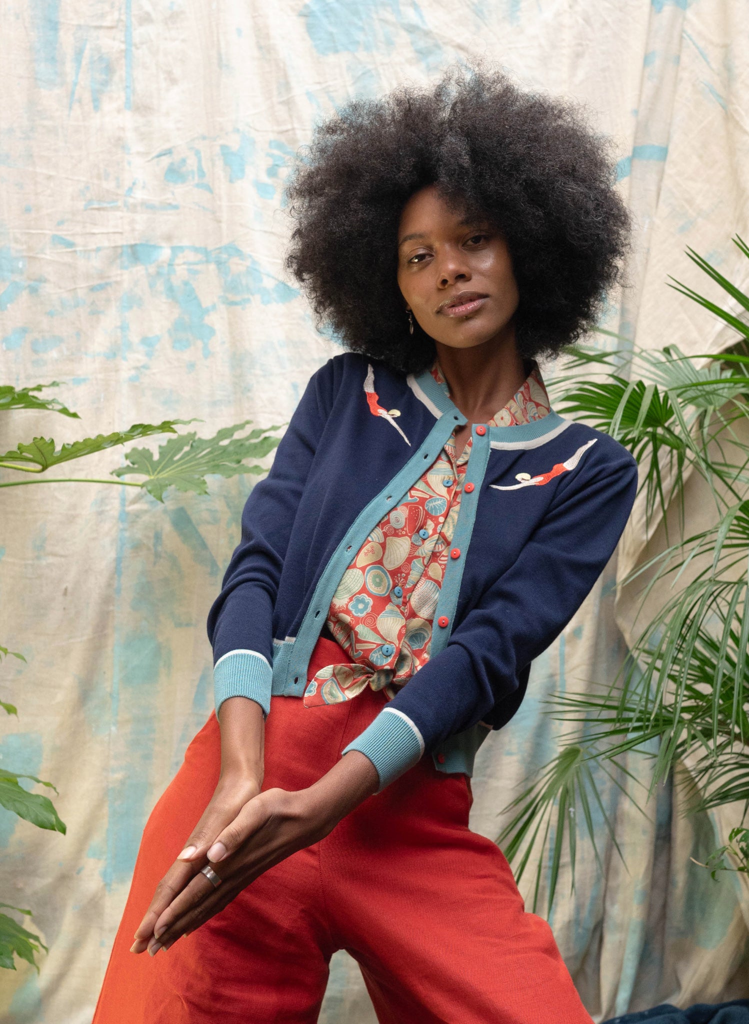 Vera Cardigan - Navy Divers