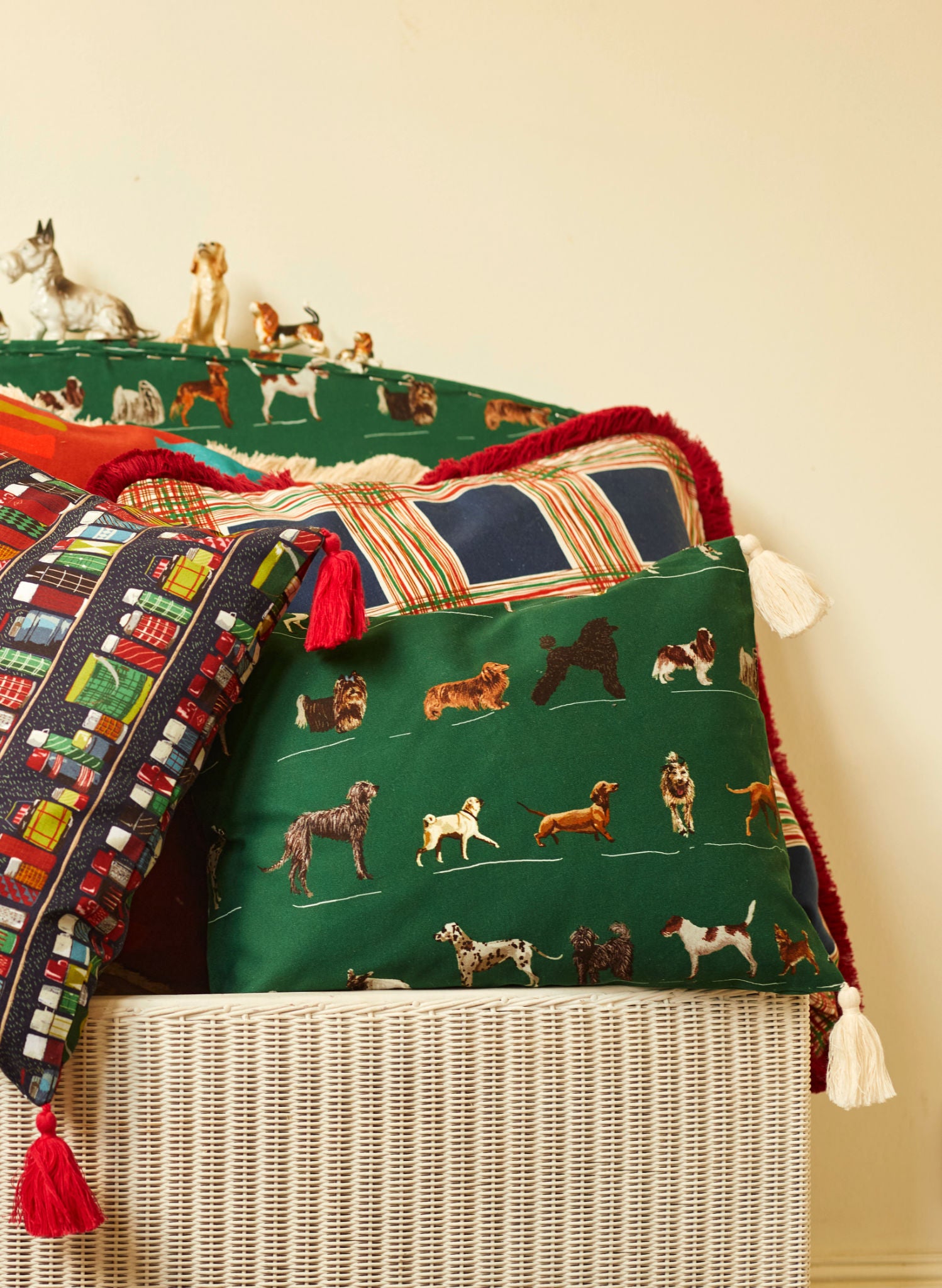 Small Cushion Cover - Green Porcelain Dogs