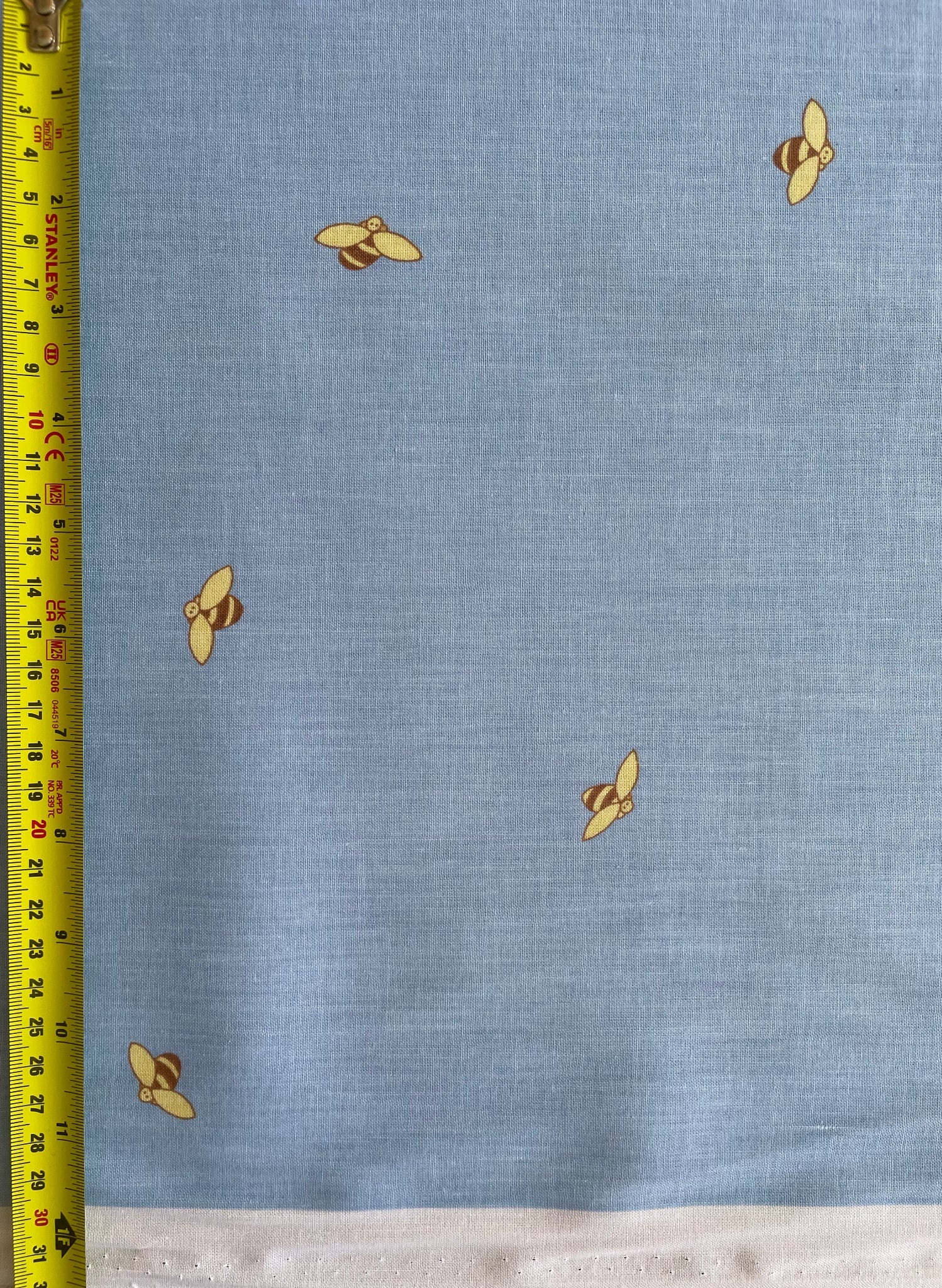 Blue Bee Fabric - Cotton
