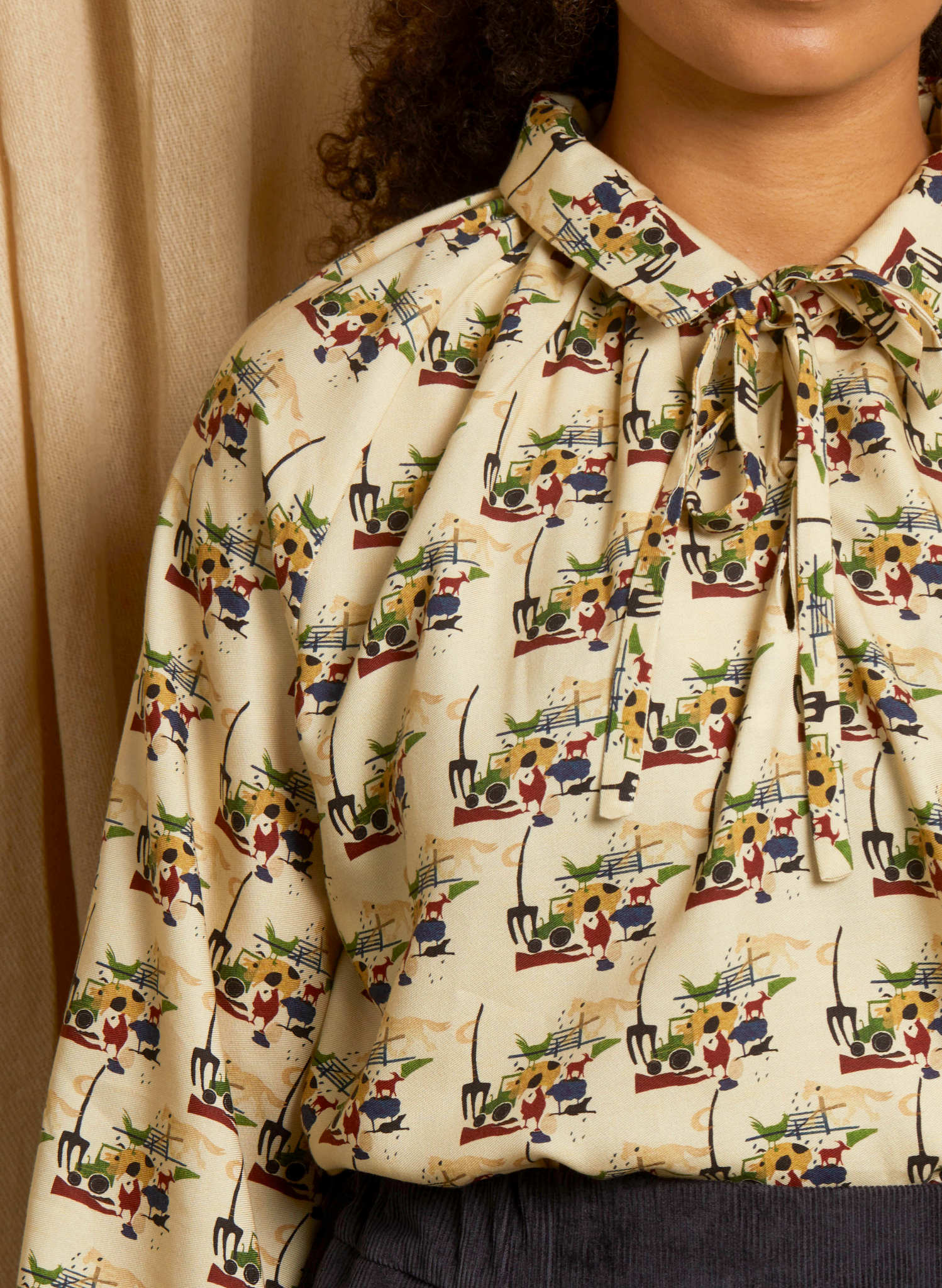 Joan - Ivory Farmyard Animals Blouse