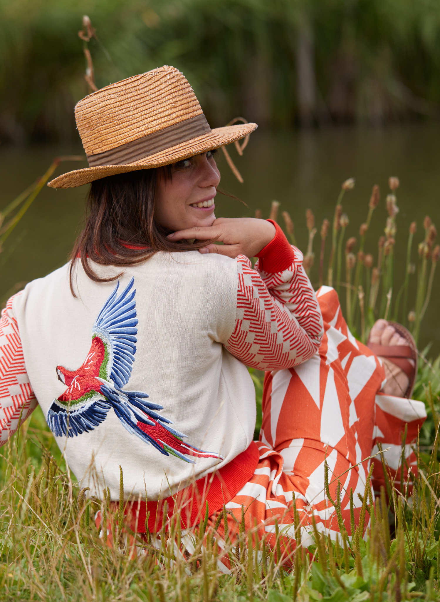 Vera Cardigan - Cream Coral Large Parrot