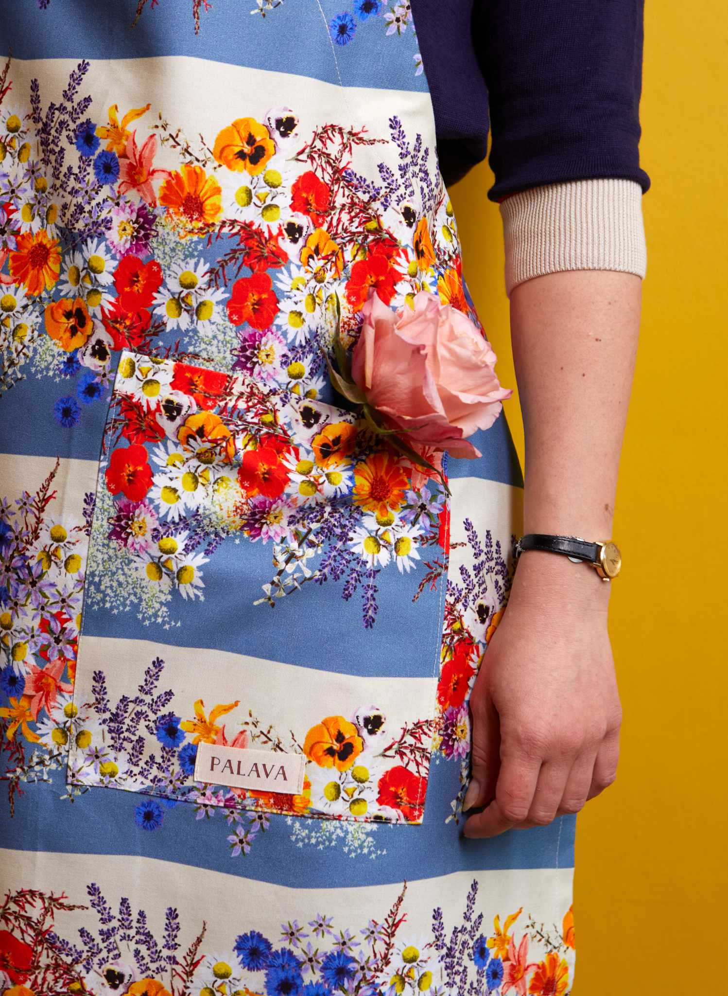 Apron - Edible Flowers