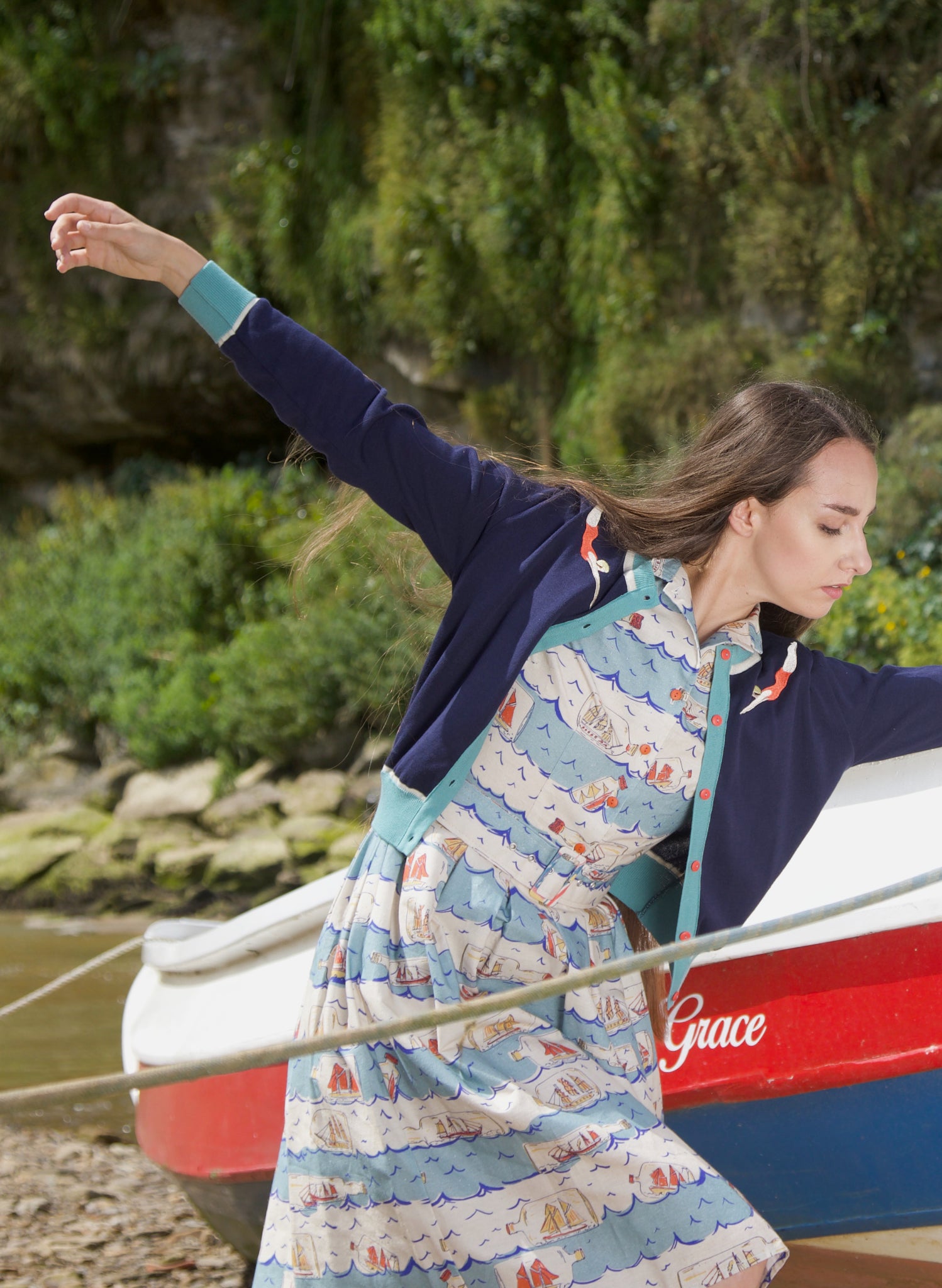 Vera Cardigan - Navy Divers